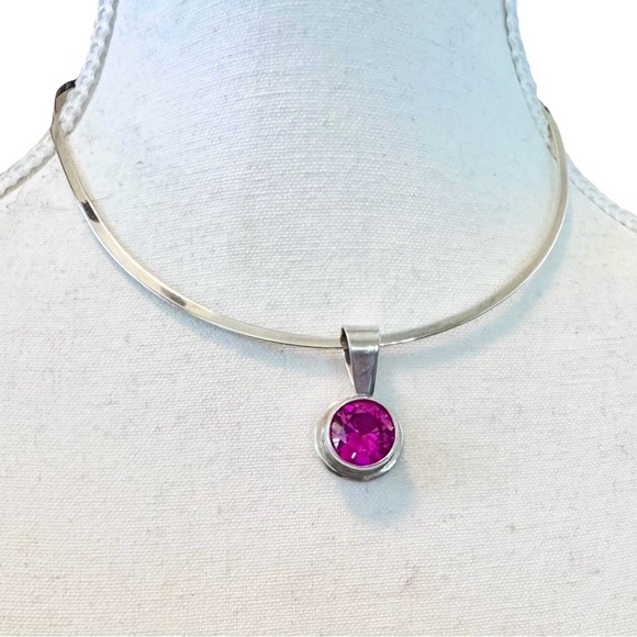 Extraordinary Natural Pinkish-Red Sapphire Sterling Silver Pendant - Picture 1 of 15